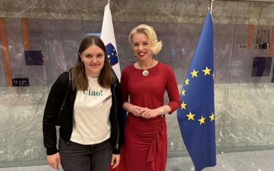 ANJA GRAČNER NA NACIONALNEM OTROŠKEM PARLAMENTU